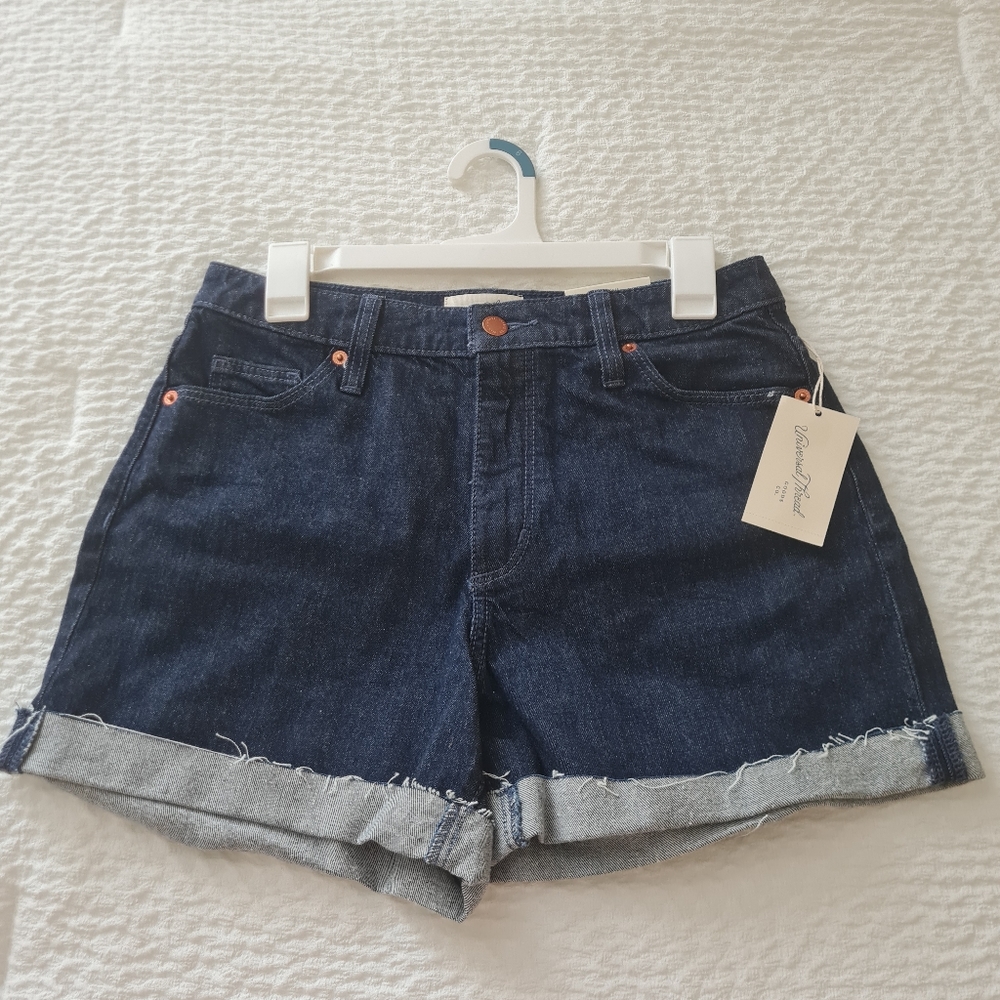 Universal Thread Vintage Midi Shorts Dark Blue Size 6